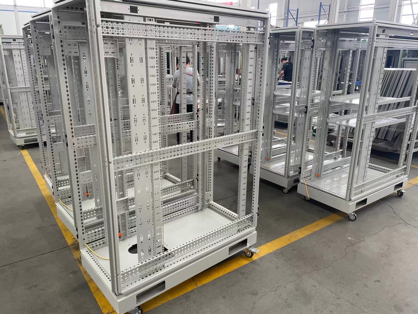 宣城市机柜定制钣金加工定制 - 方案
